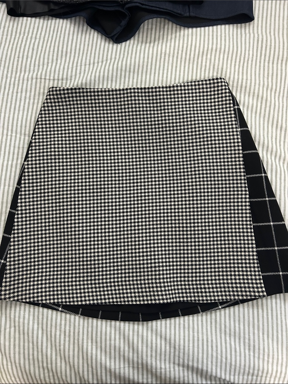 Alice & Olivia Skirt